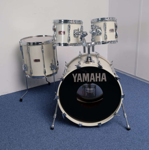 YAMAHA RC9000 Drumkit, White Pearl, ohne Becken